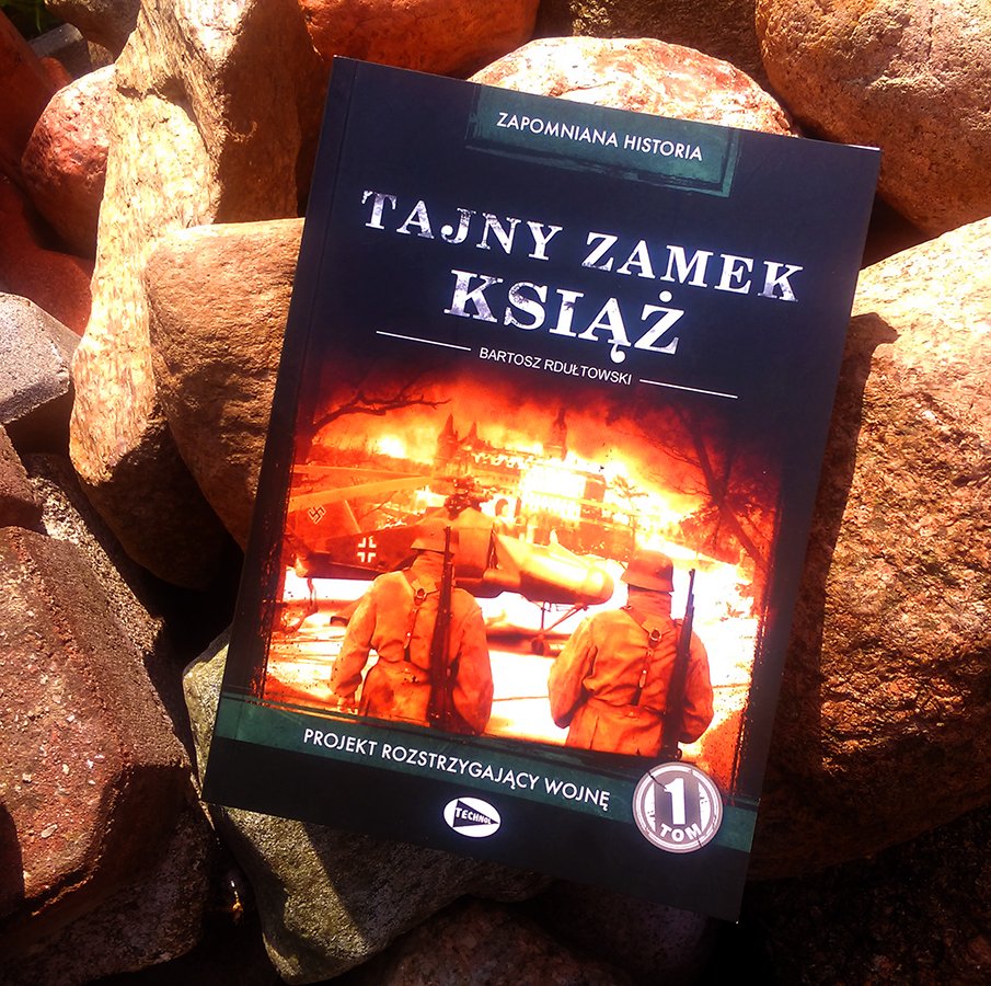 ZapomnianaB's tweet image. Bartosz Rdułtowski „Tajny zamek Książ” Tom I
Projekt rozstrzygający wojnę

zapomnianabiblioteka.pl/2023/05/tajny-…

#historia #IIwojnaświatowa #Technol #wojna #zamek #Książ #Zapomnianahistoria #zamekKsiąż #Riese #BartoszRdułtowski #DolnyŚląsk #GórySowie #książka #book