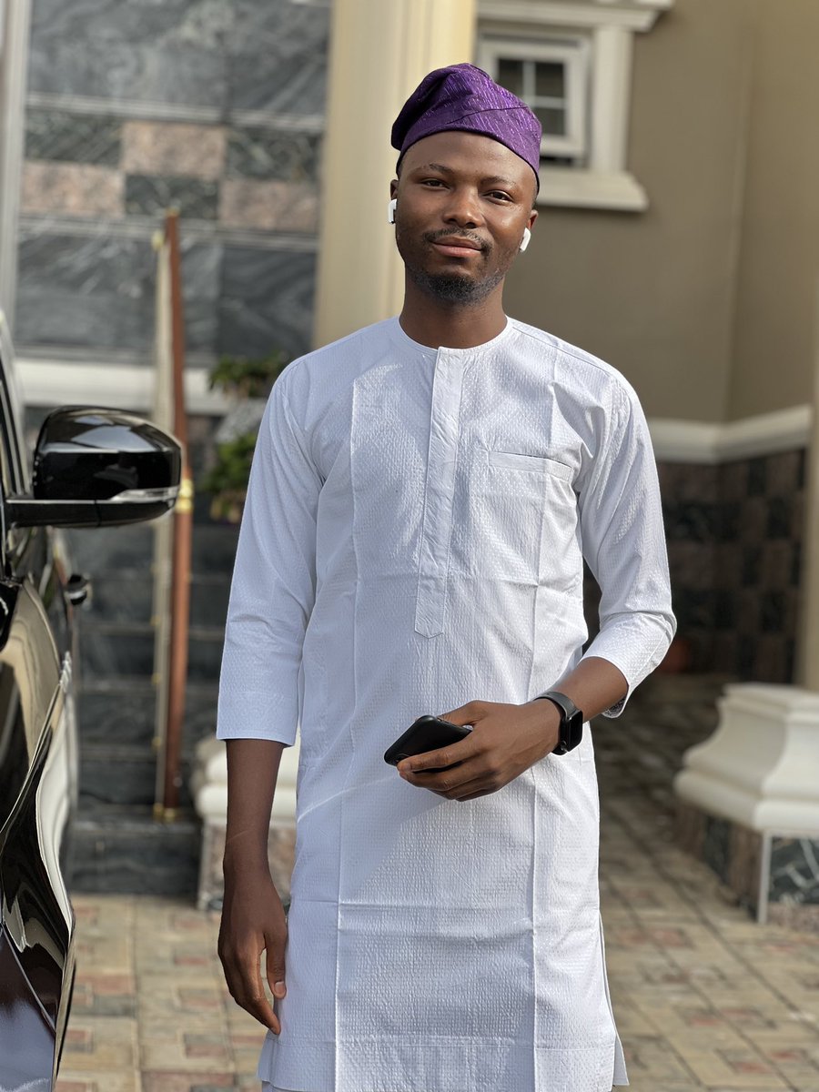 tunmishe_'s tweet photo. Out to celebrate @officialABAT’s inauguration and our Leader @GboyegaOyetola’s national honour conferment. https://t.co/92ZbViiXx1