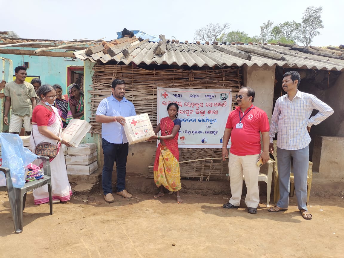 Dignity kits provided by Red Cross officials to the affected families of Kalabaisakhi at Kankanput Dalaipeta and Raivalsa villages under Langalbeda GP of Narayanpatna Tahasil on 26.05.2023. 

<a href="/dmkoraput/">Collector and District Magistrate, Koraput</a> 
<a href="/DEOC_Koraput/">District Emergency Operation Centre, Koraput</a> 
<a href="/rdmodisha/">Revenue & DM Department, Government of Odisha</a>