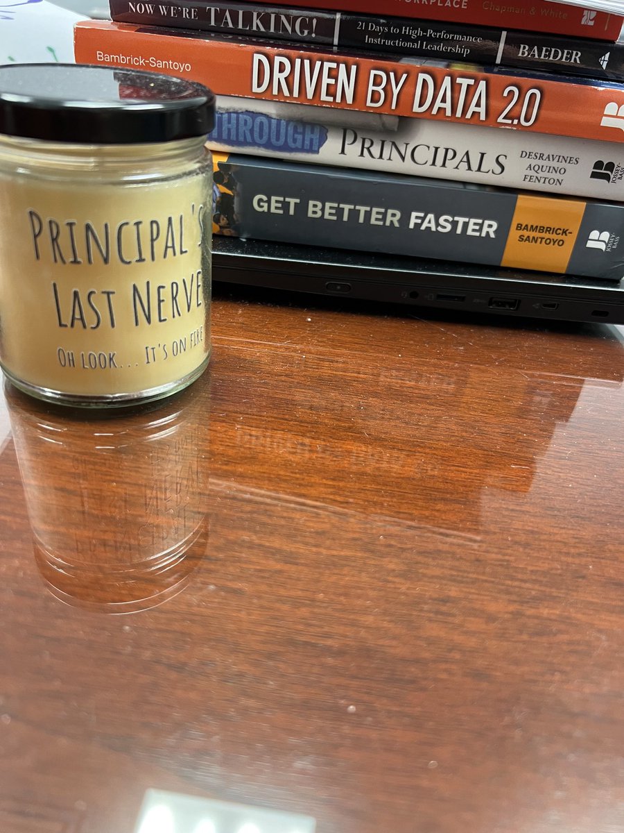Having fun visiting NC at mom’s school. Two generations of principal in one room. Loving the desk ! 😂