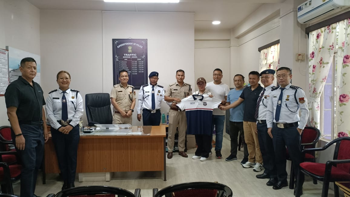 We are proud of our #TrafficPolice personnel for making the traffic regulation in #Aizawl city  among the best in the world. As a token of appreciation and support for them, MIDA (Mizoram Dealers Association) sponsored 400 uniform T-shirts for their use. These T-shirts were