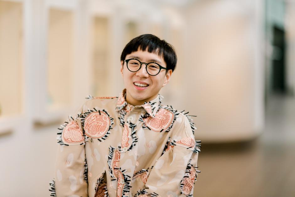 TODAY @ 4 PM MDT: Join Sean Lee, faculty for our Banff Artist in Residence Spring 2023 program, for our next Visual Arts Open Talk. Lee is an artist &amp; curator and is currently the Director of Programming at <a href="/TangledArtsTO/">Tangled Art + Disability</a>. 

FREE! Details 👉 bit.ly/3LJN4fN