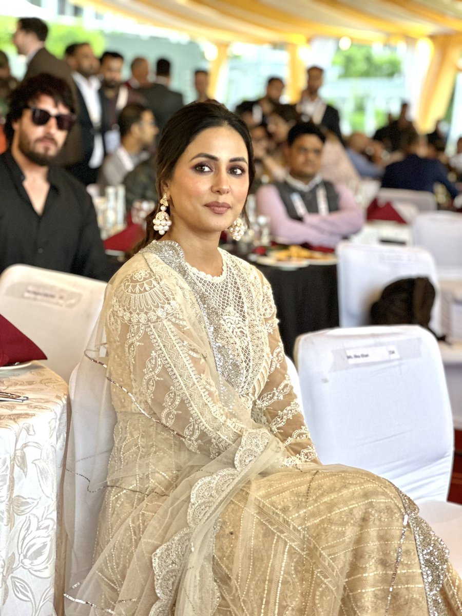eyehinakhan's tweet photo. Grateful to be part of the G20 Tourism Working Group Meeting in Srinagar, promoting positive growth and constructive alternatives for young people in Jammu-Kashmir and the country.Proud to contribute to Naya Kashmir's growth story and inspire fellow Kashmiri youth. @Junaid_Mattu https://t.co/mfVnlzIceG