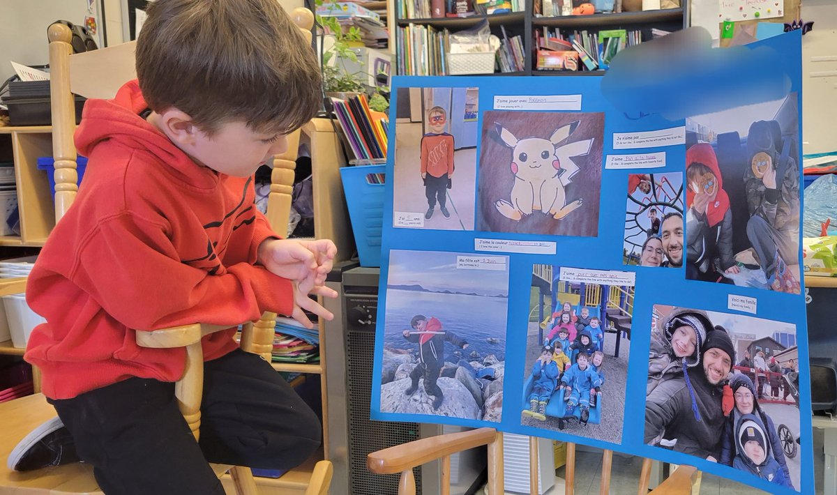 We have a new
 🌟 Étoile de la Semaine 🌟 
What a great job C did presenting their project this morning! It was wonderful to learn more about you and your family, C. Bravo! 👍