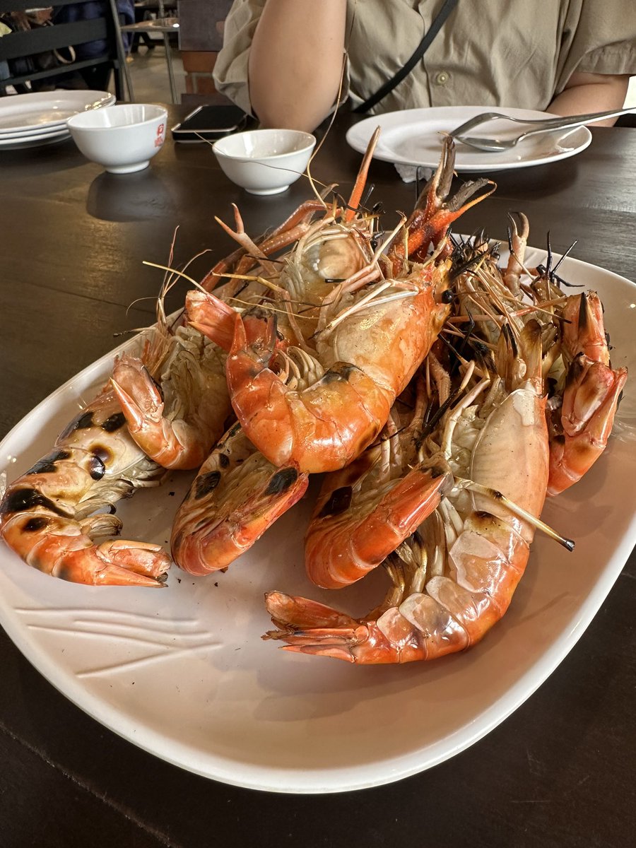 sheedyator's tweet photo. ร้านดังดั้งเดิม อร่อยไม่มีดรอป กุ้งเผา, ปูผัดผงกะหรี่, ปลากระพงทอดน้ำปลา, ส้มตำปูม้า 📍ปูเป็น พัทยา #อร่อยบอกต่อ #อร่อยไปแดก #พัทยา #ร้านอาหา��พัทยา https://t.co/bJTrcEk1fZ