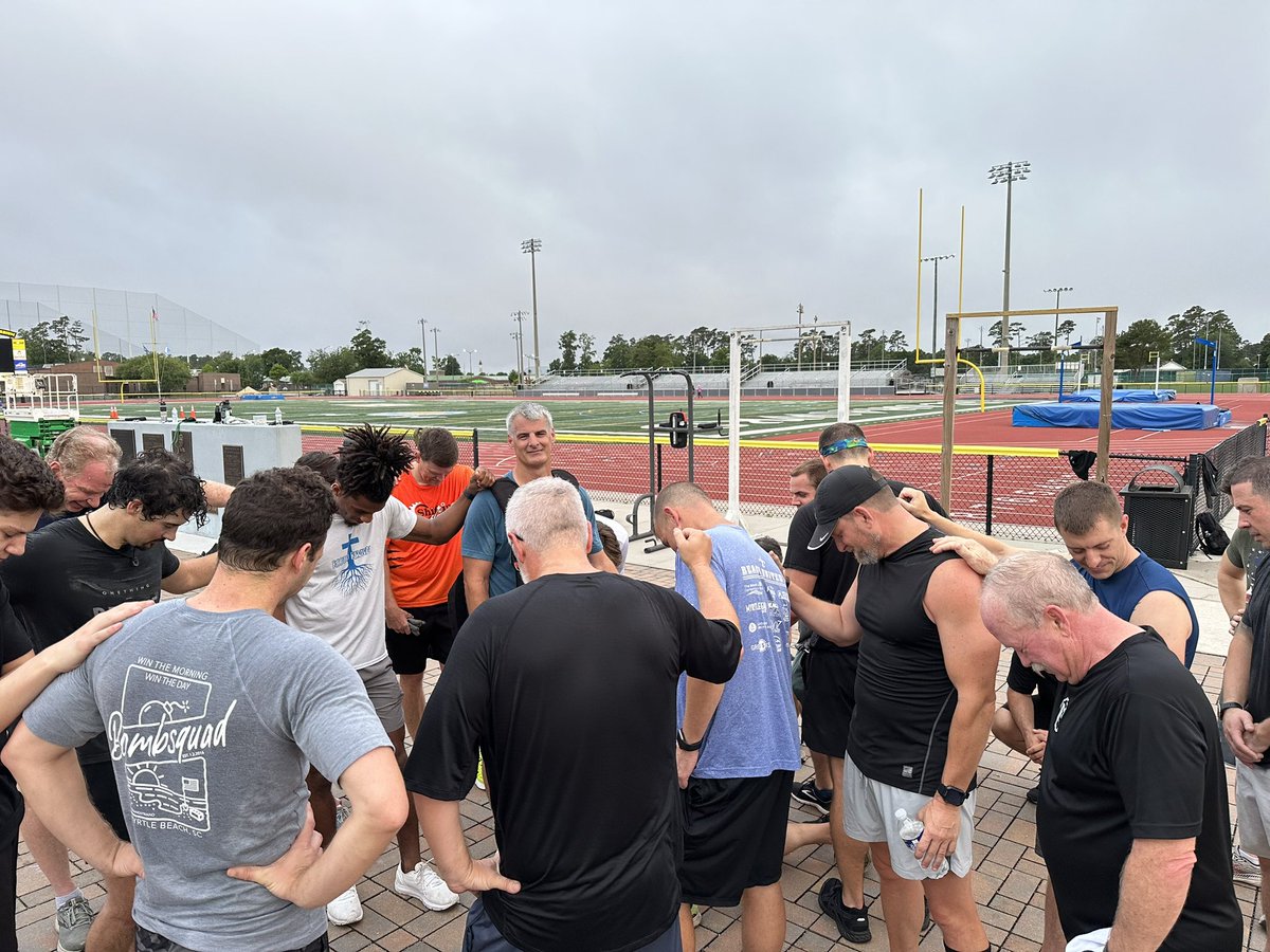 MattRHarris's tweet image. A great morning @F3GrandStrand #ThePlank … 24 PAX posted to remember and be grateful for the sacrifice of those who gave it all so we’re able to do those things we enjoy. #TheMurph #WOD #goruck @GORUCK