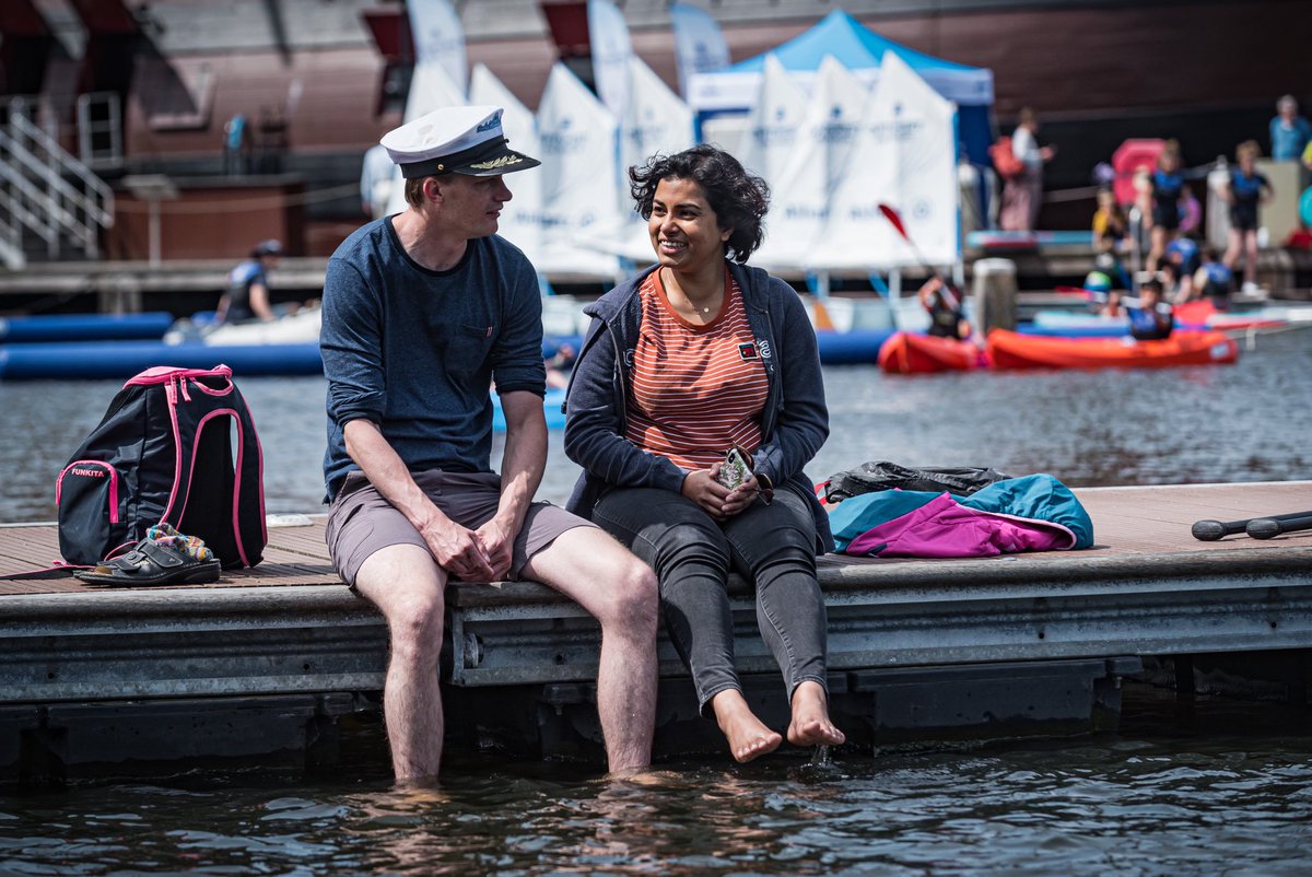 dutchwaterweek's tweet photo. 🌊 | Dag 3 🌞 Vandaag is de opbouw van de Allianz Regatta begonnen en was de laatste dag van de zwemvierdaagse in Amsterdam 🏊‍♀️. Morgen zijn de registraties voor de World Cup en zijn er catamaran clinics te volgen in Almere. Tot dan! 🤙🏼 #DutchWaterWeek #DWW https://t.co/dhjgirIwew