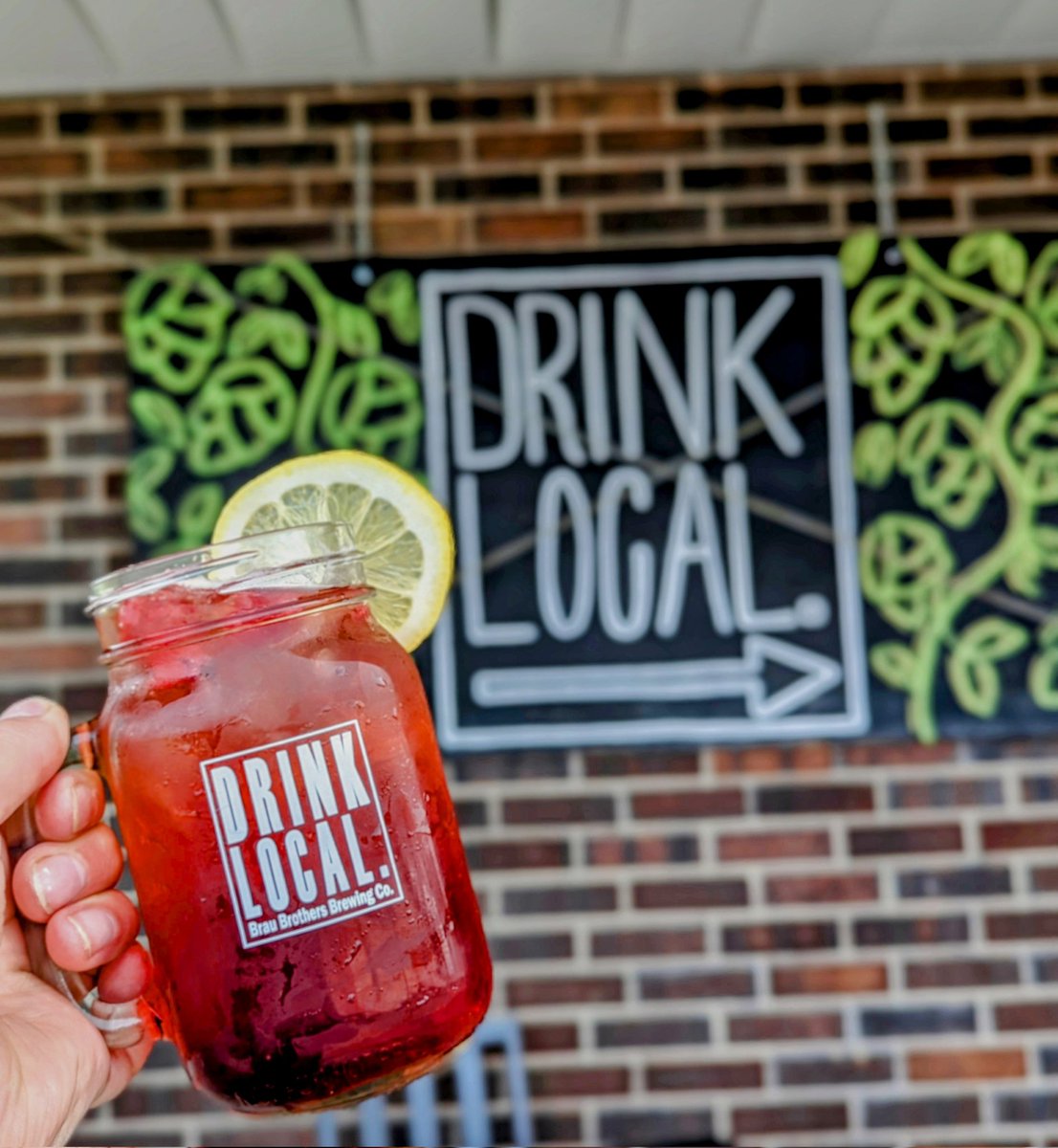 Brau Brothers is OPEN today! Stop in to the taproom for a pint and lunch 🍻