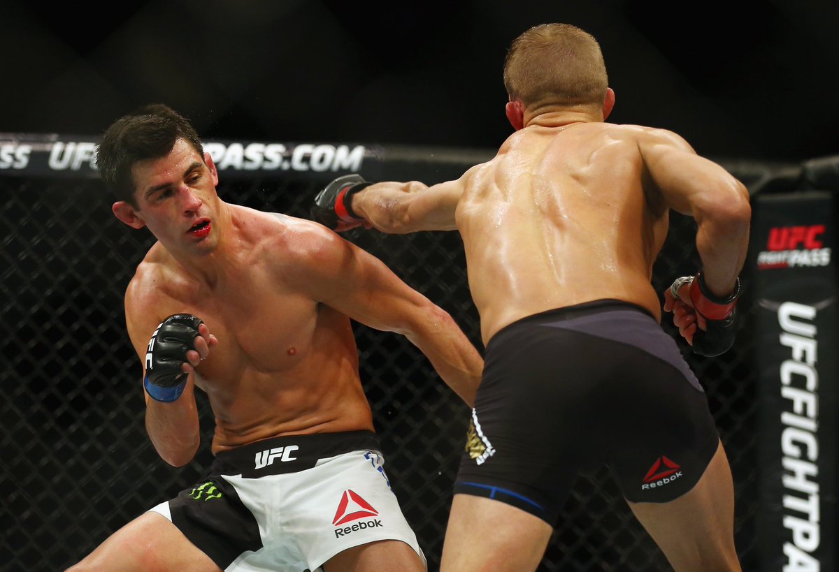 31 Day Countdown of my Favourite MMA fighters of all time.
3-Dominick Cruz:
The Dominator has my favourite fighting style of all time.His creativity netted him Legend status and he is considered the greatest Bantamweight to many.I hope we get another win from him before he’s done https://t.co/y6Wmkx0o80