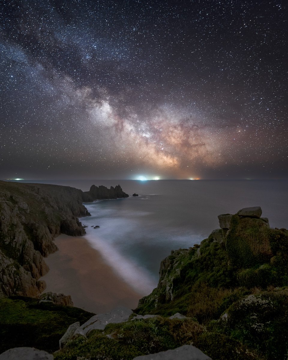 Cosmic rock

Pedn Vounder in Cornwall last month, shot at 14mm, stacked