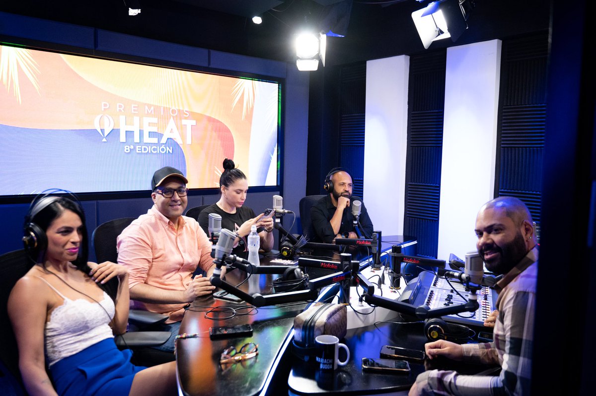 SinFiltroRS's tweet photo. ¿A quién del equipo de Sin Filtro sacarías para meter a Vitaly? Comenta abajo 👇

Escucha en vivo por KQ 94.5 FM

#SinFiltroRadioShow https://t.co/CbLbqWlYpG