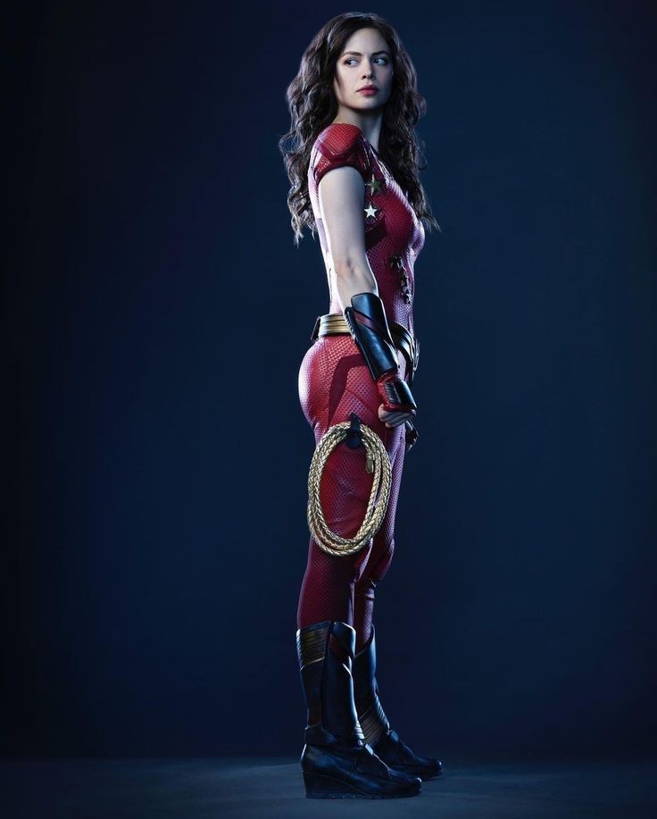 I already have my wonder girl suit set and I'm  excited to bring her to next con in October! ❤️🫶 #titans #donnatroy