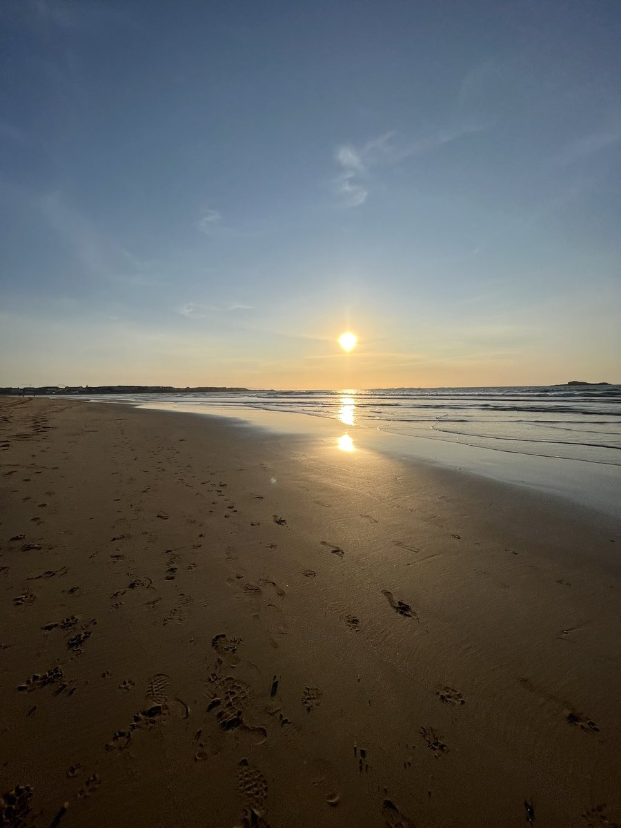 Glorious cathartic walk along Portrush east strand tonight 🤩