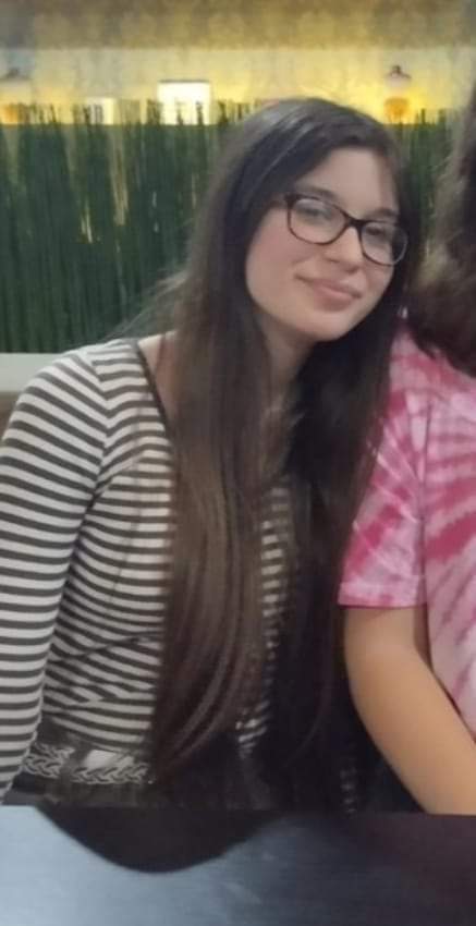 ivankljajic_'s tweet image. PAŽNJA! NESTALA DEVOJČICA!
DELITE SVI!!!

Sinoć nestala u ŠAPCU Tatjana(13)

Ako iko prepozna ili čuje nesto o njoj javite ko Boga vas molim! 

Tel. 0631453270

RT