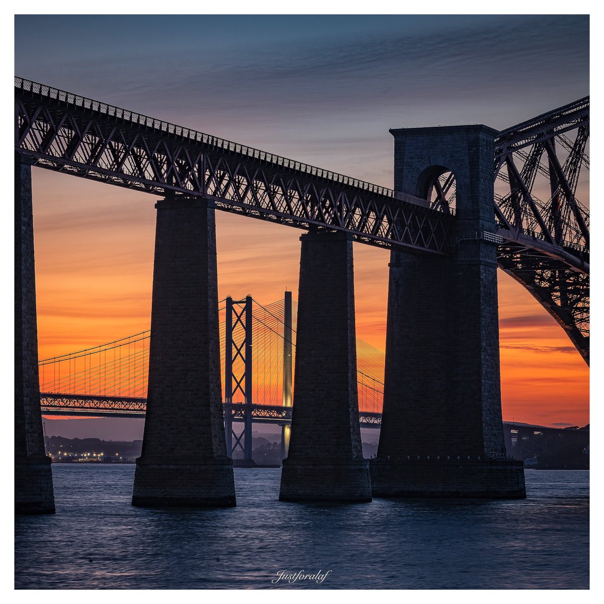 laffertyandy's tweet image. #WexMondays a crop of the sunset at the bridges