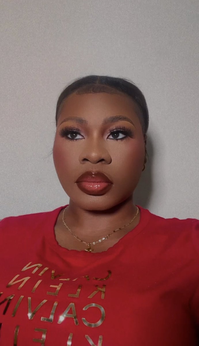 ngozinworuu's tweet photo. 🌹♥️🌹♥️
•
•
•
•
•
•
#princessnaijah #ngozinworu #nigerian #igbogirl #igbobabe #imostategirl #relatable https://t.co/iTw21JaswQ