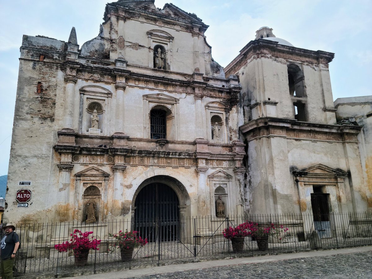 Summer Vacation has officially begun! 😎 Day 1  in Antigua, Guatemala. It's sooo beautiful &amp;  welcoming! 🌎😍😁 I can't wait to see the amazing sights &amp; taste the delectable cuisine during our week long visit.
#summer #travel