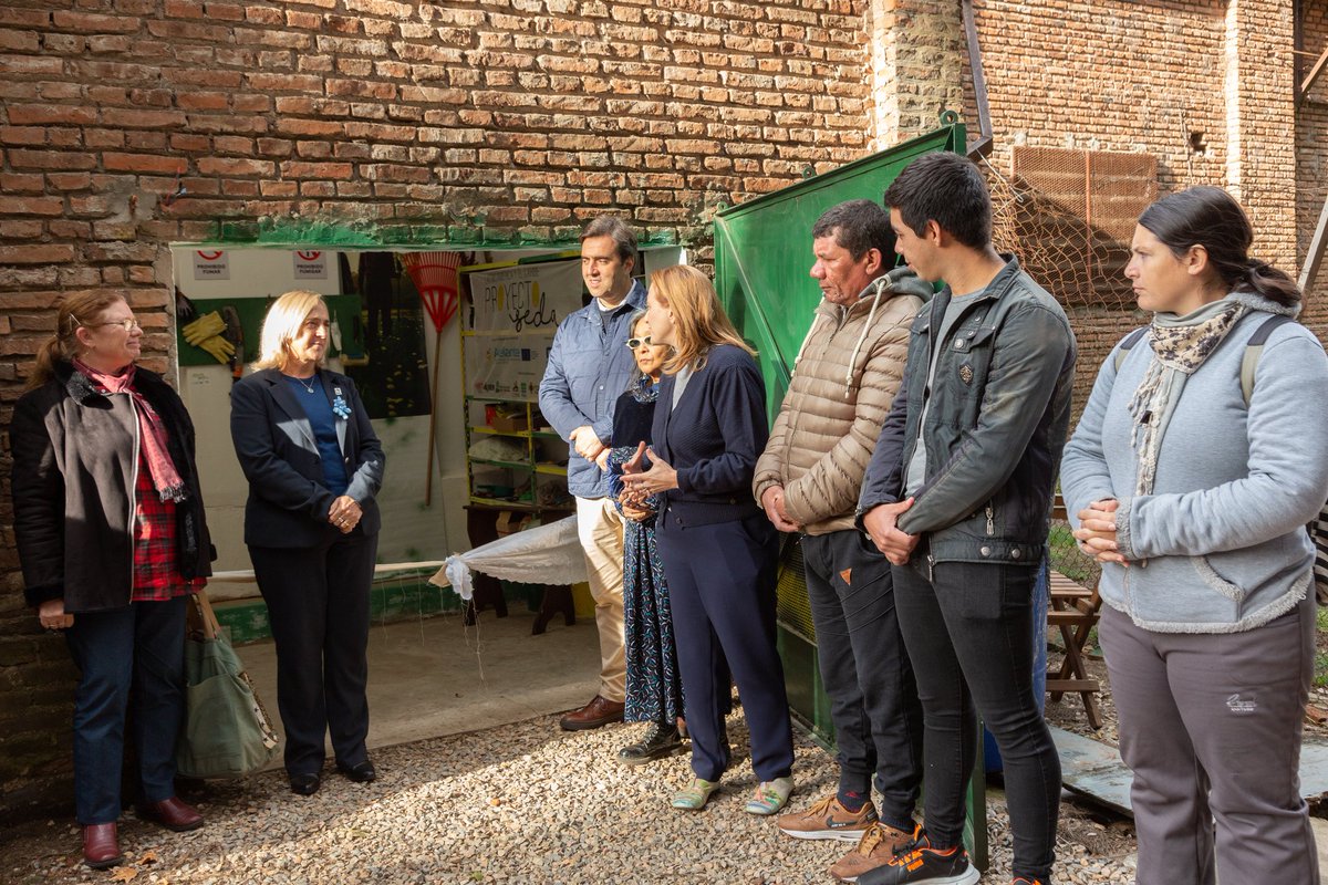 INTIargentina's tweet photo. Acompañamos la inauguración de la Red Seda Jáuregui, en el Parque Industrial Cortínez, de Luján. Se trata de una acción para promover la sericultura en un entorno con fuerte presencia de producción textil, y que forma parte del @ProyectoSeda, apoyado por la @UEenARG. https://t.co/aJ5oBKGjUg