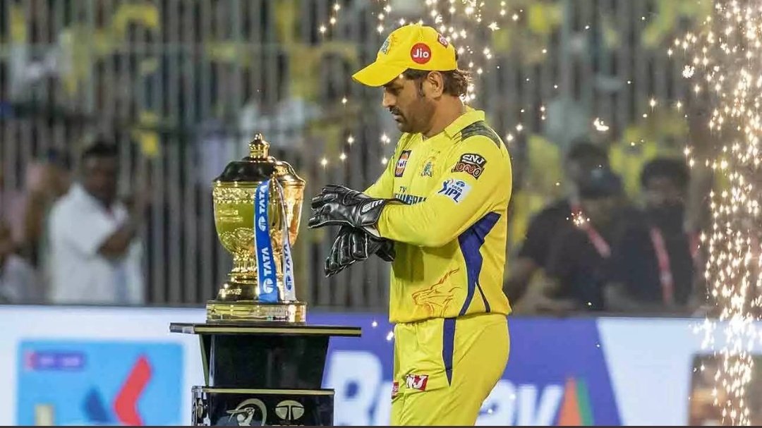 DEXTER_10000's tweet photo. Can Anybody Tell Me Is This Is #MSDhoni Last Season 🥺? 
@ChennaiIPL I Want Him In 2024 ! https://t.co/fkK5gQbekE