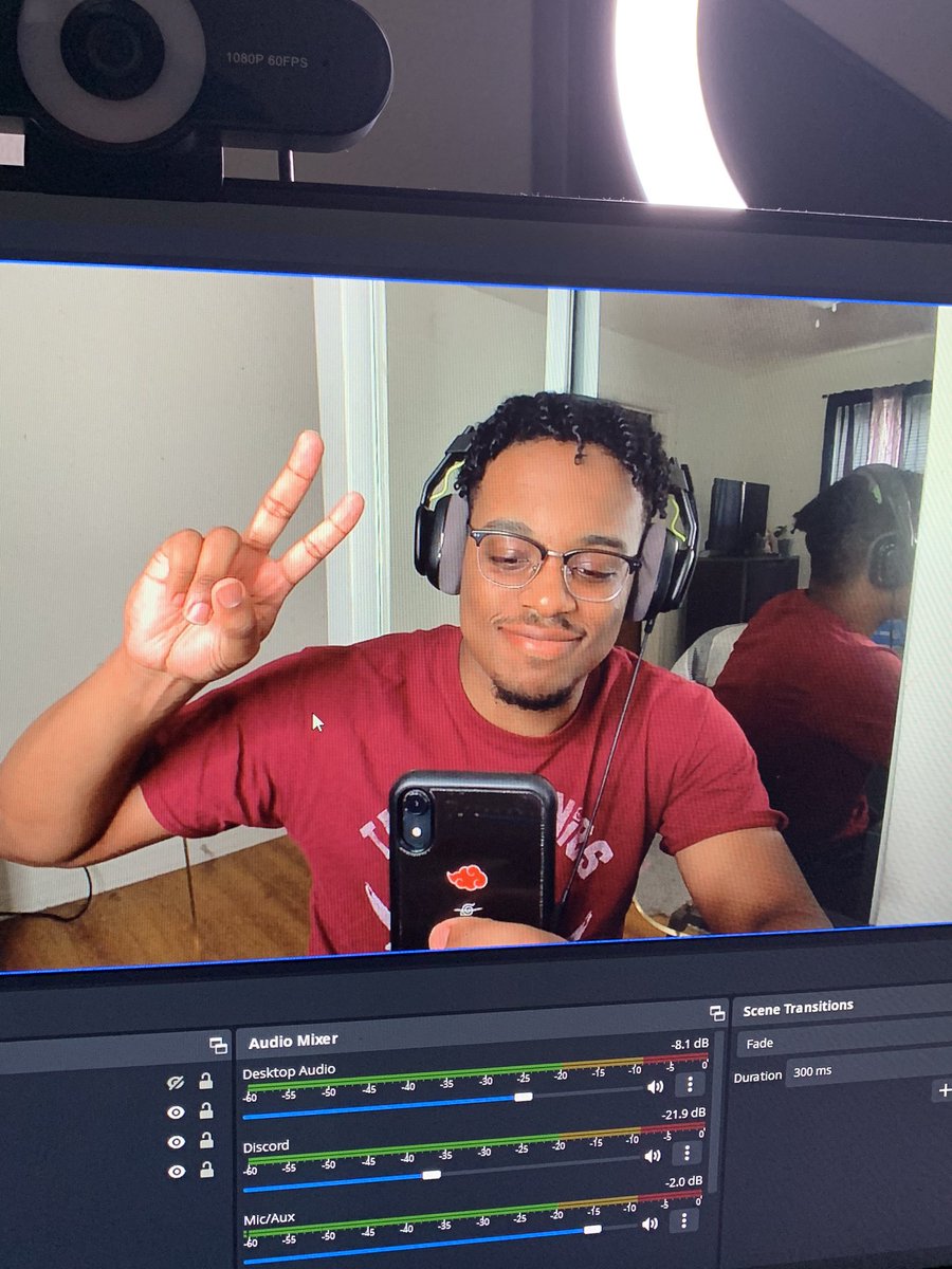 JHarvv's tweet photo. Going live soon! Come join me and the boys for the panty raid 👀 , wait sorry the Ep 3 raid and then possibly pubs and WZ 

ALL TABS AND LURKS ARE APPRECIATED ‼️‼️

137/200 from our follower goal for the month :) https://t.co/cKouwbHsMd