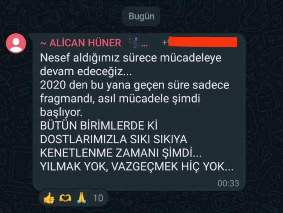 Sn Cumhurbaşkanımıza ağır küfür eden İGDAŞ'ta çalışan bu örgütçüyü devletimizin polisleri aldı. Hukukun önüne çıkarttı. Fakat bu ülkenin adaleti bu şahsı saldı. 

Sonra adalete güven azaldı diyorsunuz!

Adam Cumhurbaşkanı'mıza küfür ediyor ve siz serbest bırakıyorsunuz! 

Bu