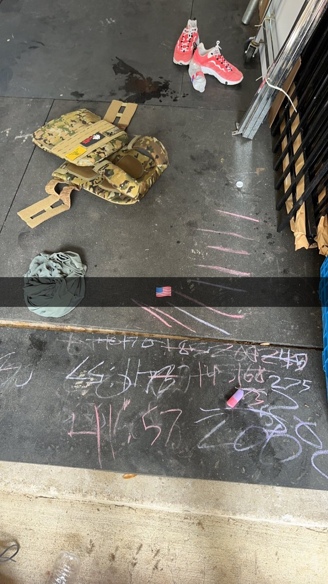 41:57 Murph time with 20 pound weighted vest
god bless Micheal Murphy and god bless the USA🇺🇸. Happy Memorial Day!