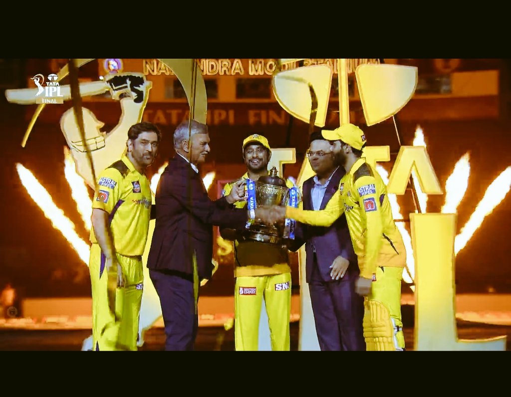 Ramya89112409's tweet photo. Congratulations #CSK 💛
#💛 
Great gesture @ChennaiIPL
Happy Retirement @RayuduAmbati 
#ATR https://t.co/5aqq0ZUXAP