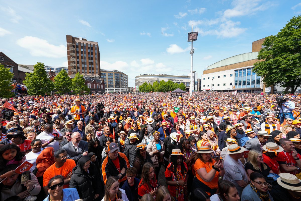LutonTown's tweet photo. What a special day for this club and this town.

Thank you to all 20,000 of you for joining us to celebrate! 👏

#COYH https://t.co/xzaaFk4MOI