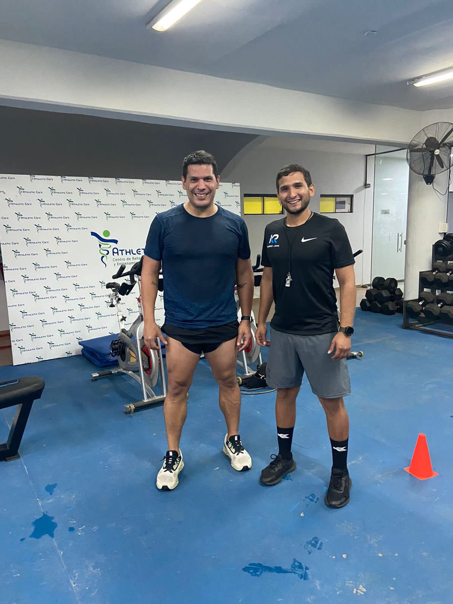 La última vuelta del Campeón Mundial! 🥇🇵🇾