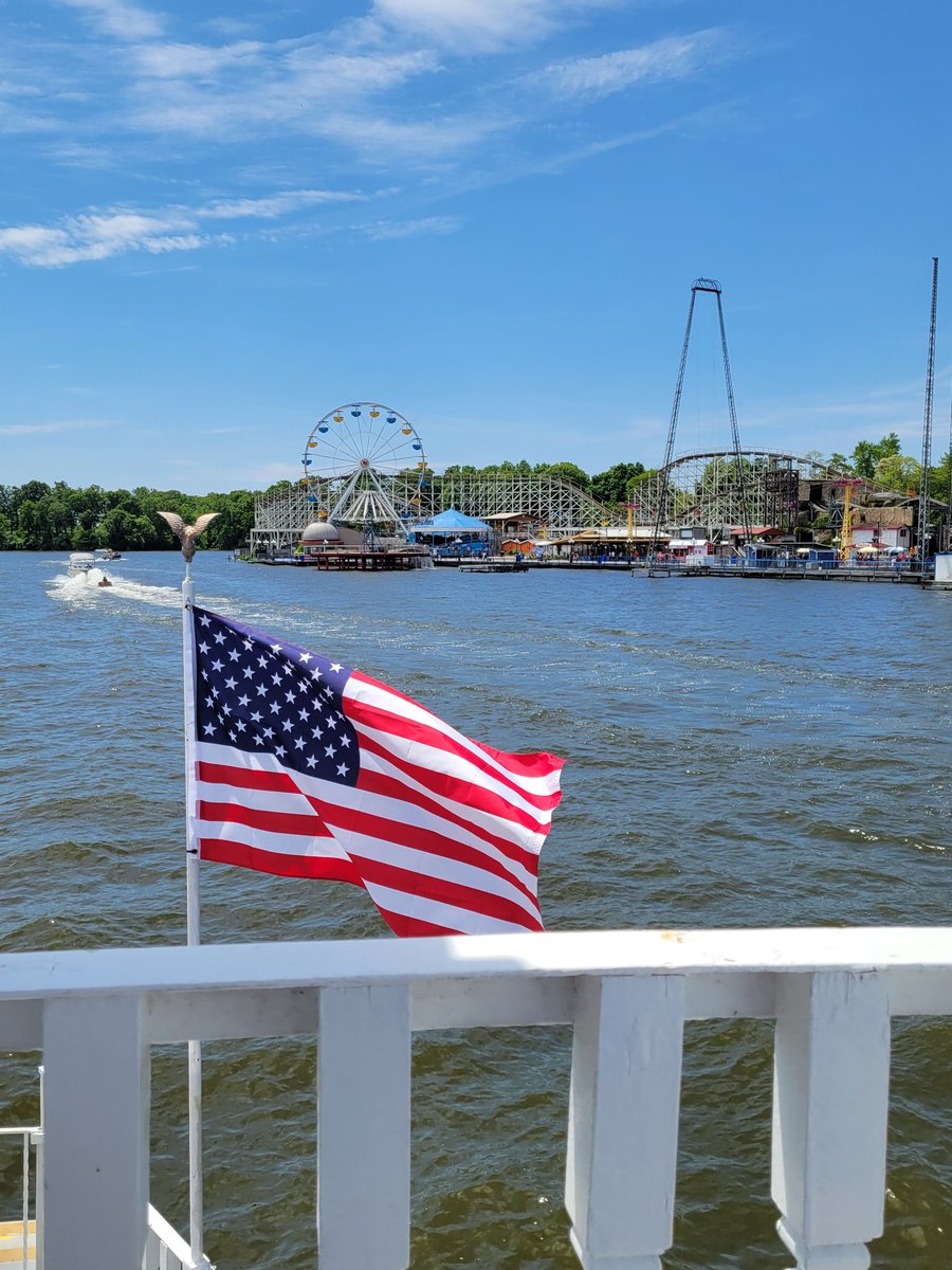 @IndianaBeach Happy Memorial Day! Always good riding the Shafer Queen! #amusementparks