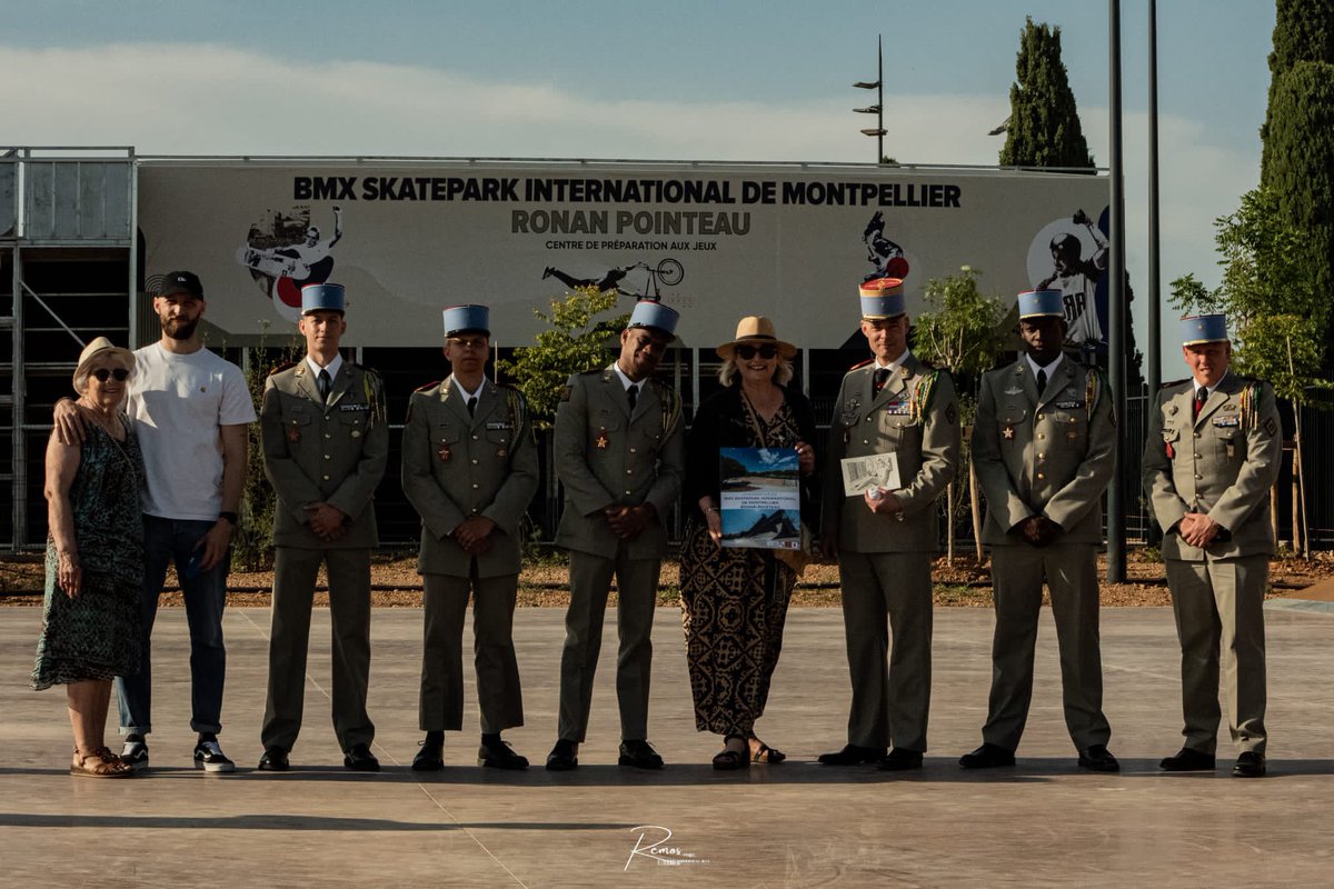 1erSpahis's tweet image. Les #Spahis étaient de la partie pour pour cette inauguration exceptionnelle, qui fera connaître l’un des nôtres, mort pour la France, au plus grand nombre. Cette nouvelle « reconnaissance de la Nation » pour Ronan est délicate et formidable à la fois, merci à tous les acteurs🙏🏻