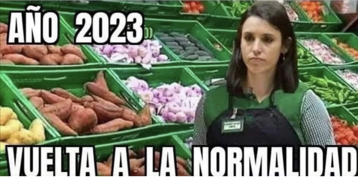 @LaRanaGitana Que bien le queda el uniforme de Mercadona. Aunque me parece que no le gusta nada la sección de frutas y hortalizas. ¿Será que los pepinos y berenjenas son demasiado machistas para sus castos sentidos?