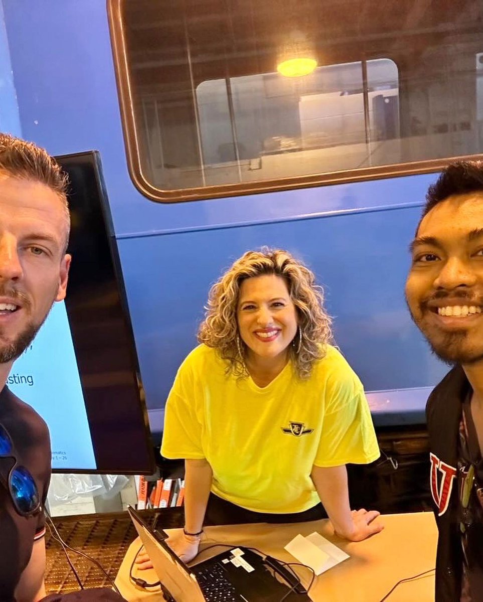 TTChelps's tweet photo. Wow, what a day! Thanks for joining our @Doors_OpenTO event and taking a peek behind the scenes at McCowan Carhouse and Danforth Garage. You made it an unforgettable event!
Thanks @stardchiu, old_ttc, & next_stop_shortturn (IG) for the ๐ธ's!
.
#DOT23 #DoorsOpenToronto #Toronto https://t.co/QITqn5UMlz