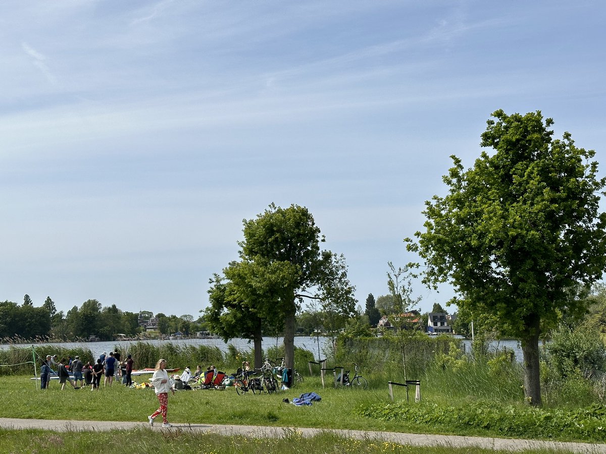 ReintJanPotze's tweet photo. Fijne plek in de stad: de Bergse Voorplas   
❤️ #Rotterdam https://t.co/Iff1gEIrUE