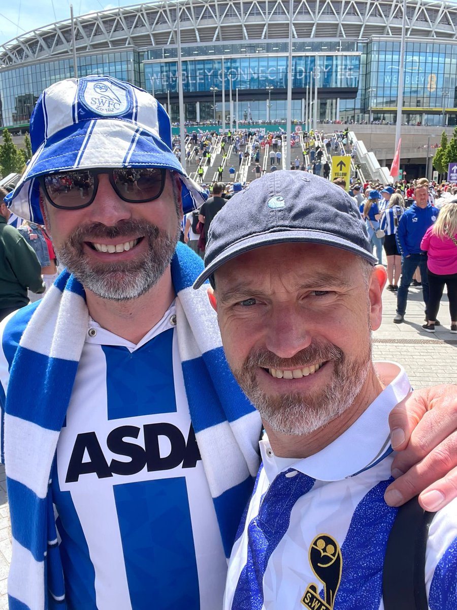 JohnDuncanJD's tweet image. Yesssssssssssssss we’ve done it @swfc can’t believe it Christ they made it hardwork and massive credit to Barnsley, but it seems like it was just meant to be #uto #swfc #wtid 💙🦉❤️