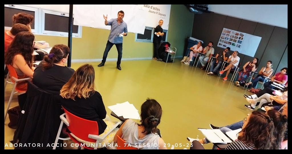 Acció Comunitària #santacoloma tweet media