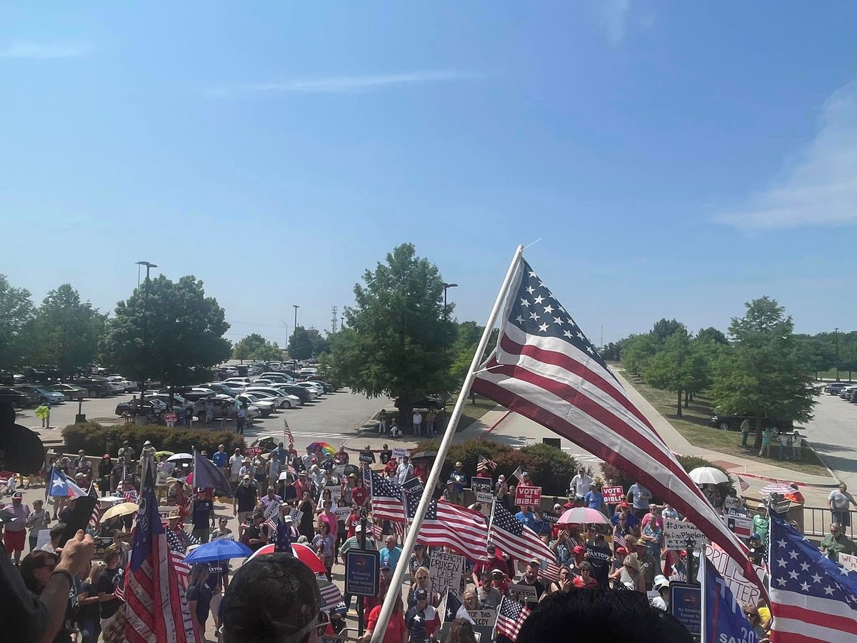 KenPaxtonTX's tweet photo. Thank you to all in Collin County for your support today! https://t.co/e85WLhuIJA