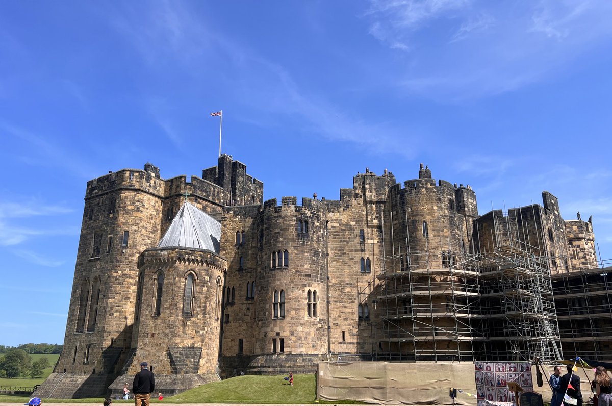 Little trip to Alnwick Castle today 🥰