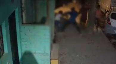 AskAnshul's tweet photo. "I want death penalty for Sahil Khan, today it was my daughter, tomorrow he'll do same with someone else’s daughter" ~ Mother of Sakshi.

Sahil Khan killed 16-year-old girl named Sakshi in Delhi by stabbing her at least 20 times, and then picked up a cement block &amp; bludgeoned her https://t.co/YOHfQiNGTH
