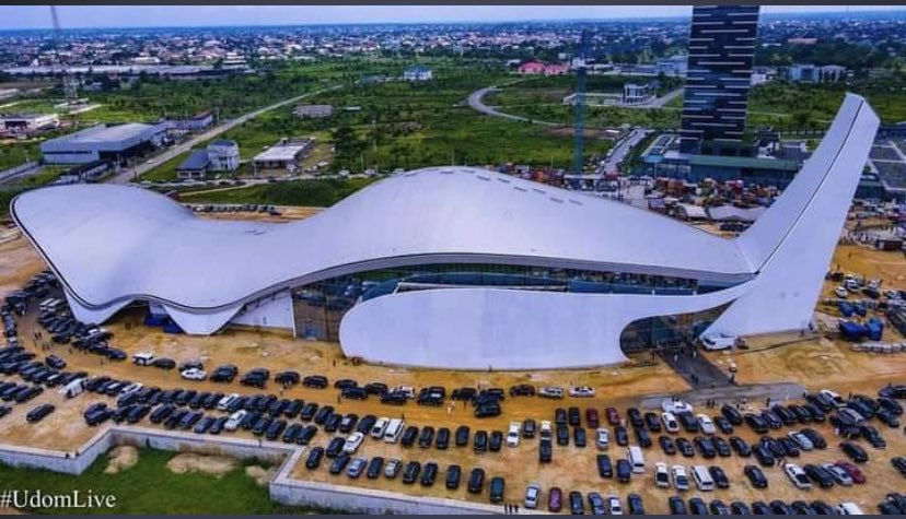 International Conference Centre just commissioned in Akwa Ibom. Like this Akwa Ibom dey this same Nigeria  o 😩
