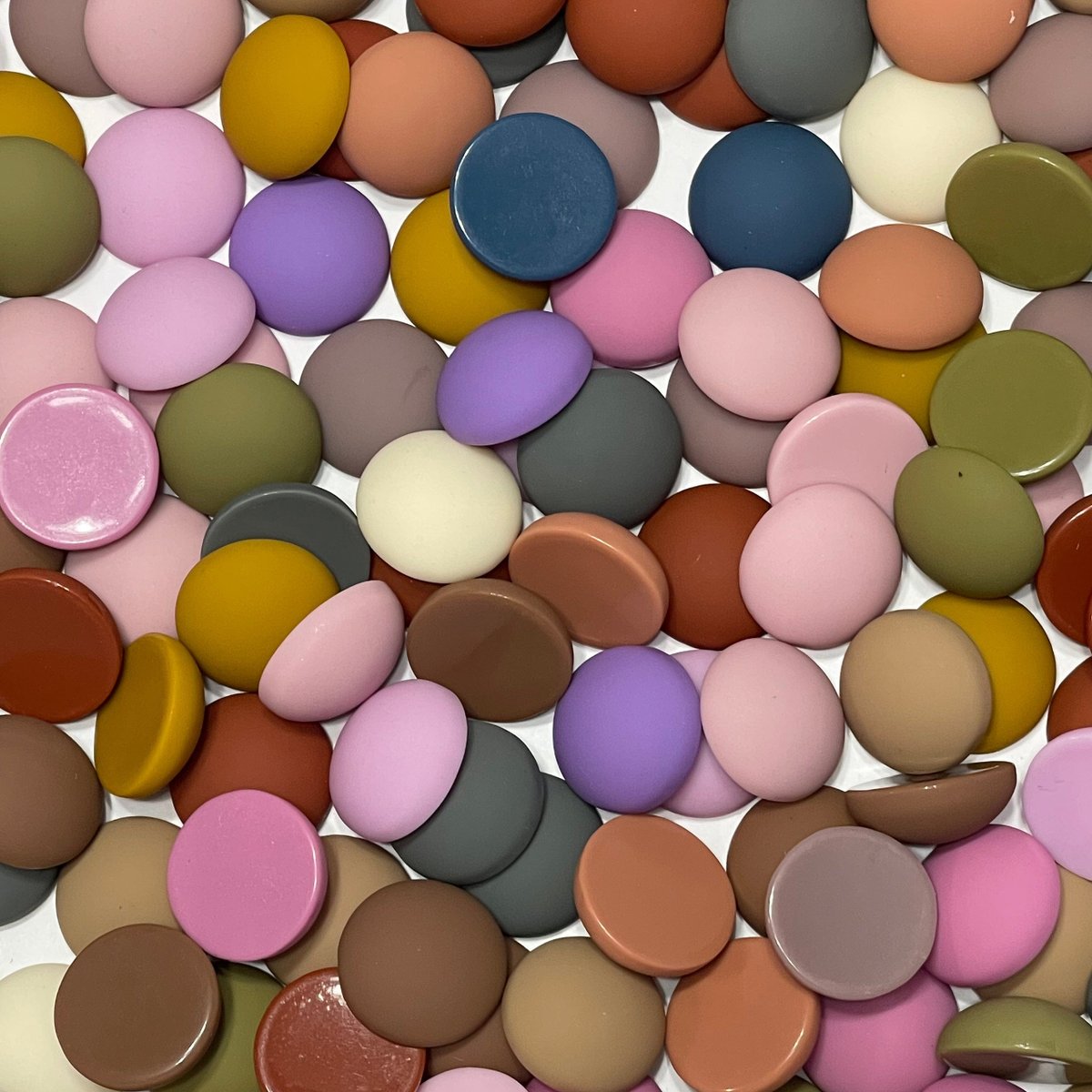 These gems look like smarties... agree or disagree?

Which Matte gem color is your favorite?
mtr.cool/niuaaczlsf

 #beadedearrings #SundaylaceCreations #beadsupplystore #beadworktiktok #beadingsupplies #beads #beadwork #beadworker