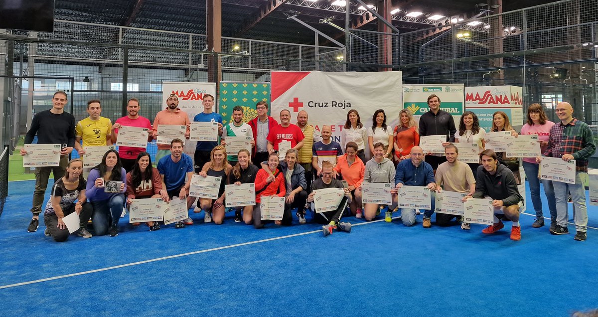 cruzrojava's tweet photo. #SorteoDeOro
Entrega de premios del II Torneo #Pádel tras Fanatic inclusivo💪
Enhorabuena a ganador@s🏆
¡Gracias a tod@s por participar, al patrocinador
@cajaruralzamora y a colaboradores @cocacola_esp @MassanaClinica #LaCocinaEconómica @GourmetLalberca @LaTagliatella y #Vialine! https://t.co/zXrGVenf61
