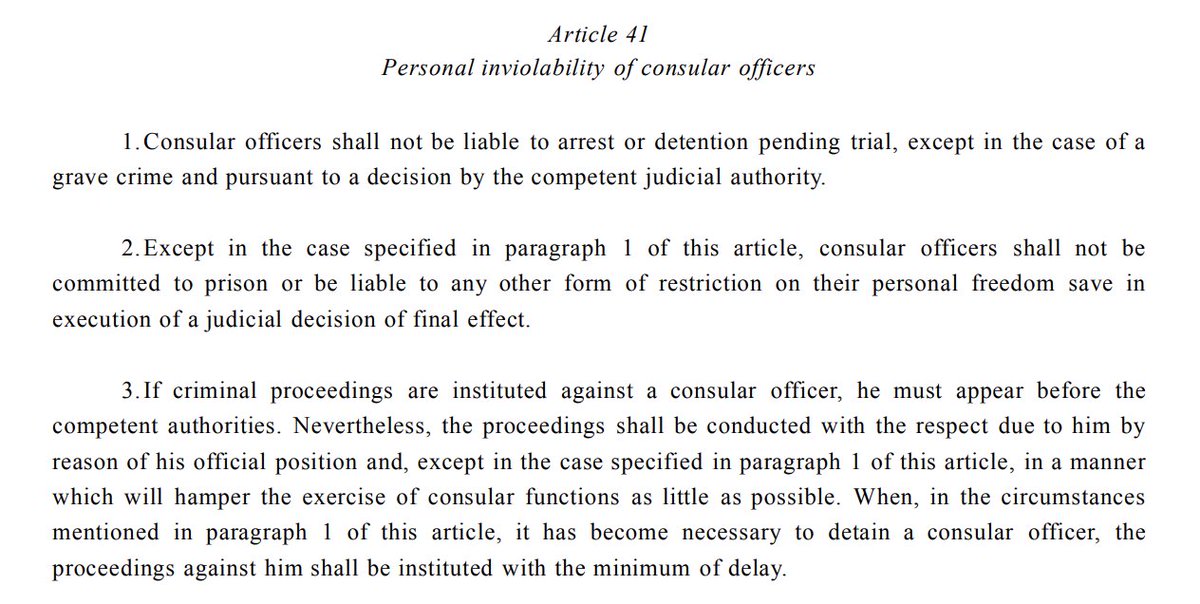 DmitryOpines's tweet image. 6/ Bonus fun fact: 
Arthen Rudd in Lethal Weapon 2 was based at a Consulate (the one in LA), not an embassy, and so would likely not have enjoyed full diplomatic immunity but instead consular inviolability which actually does allow him to be arrested for 'grave crimes'.