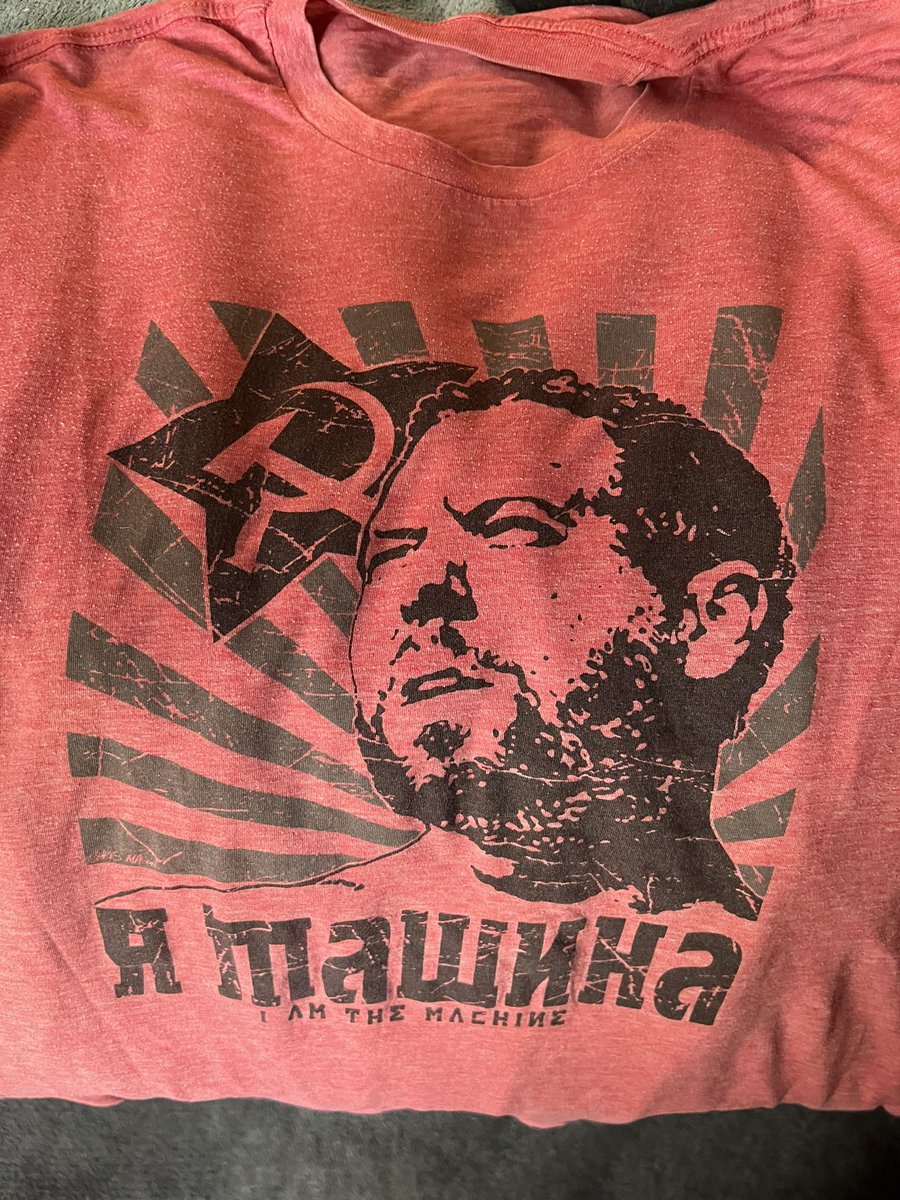 PhilRyan78's tweet photo. @bertkreischer @SonyPictures @Legendary @JimmyTatro Got this shirt about 12 years ago. Glad to wear it today when I see the movie. Can’t wait @bertkreischer !! https://t.co/Ztq2k687wu