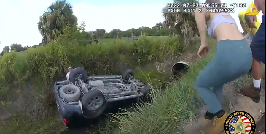 resqmeinc's tweet photo. Indian River County deputies recall life-saving heroic actions after saving a woman trapped in a sinking vehicle. Water was rising, so every second counted!
Watch this impressive video to see the rescuers in action!
👉 https://t.co/pSFM2aPimi
#sinkingcar #rescue #staysafe https://t.co/SXYZG06fBw