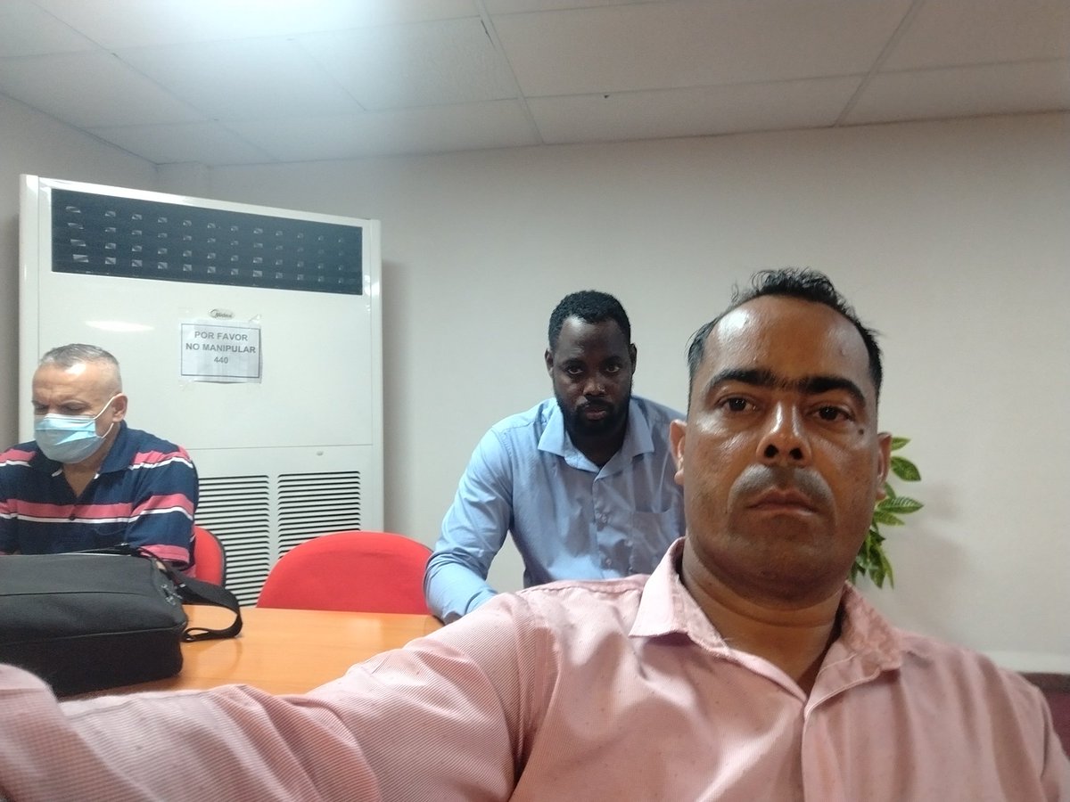 La <a href="/UNICACu/">Universidad de Ciego de Ávila</a> participa en el Polo Científico junto a varias instituciones de la provincia #CiegodeÁvila. Dar soluciones es la única manera de vencer los obstáculos impuestos por el genocida bloqueo impuesto por #EEUU #CubaViveEnSuHistoria #GuerrerosDeLaUNICA <a href="/CubaMES/">MES</a> <a href="/UNICACu/">Universidad de Ciego de Ávila</a>