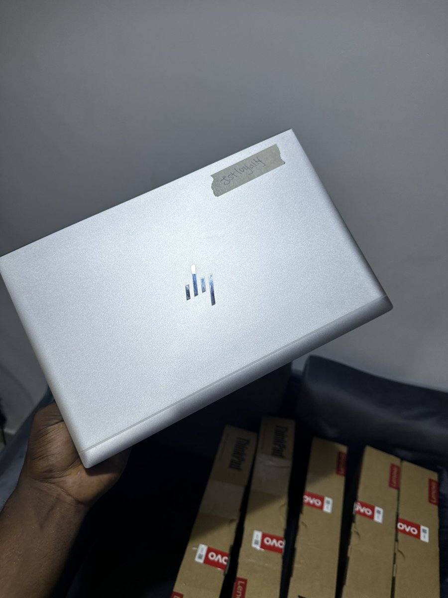 🇺🇸US Used
Mint Condition
14inches
HP Elitebook 840 G8
16gb ram | 1 TB SSD
Core i7 11th Gen_2.80ghz 
Full HD
Fingerprint Sensor 
Backlit Keyboard 
Comes with Charger 

Price: ₦495,000 Only 

To Place Order & Delivery ⤵️
DM/Call/Whatsapp +2348132727945

Kindly RT❤️🙏🏾

#GeekTech