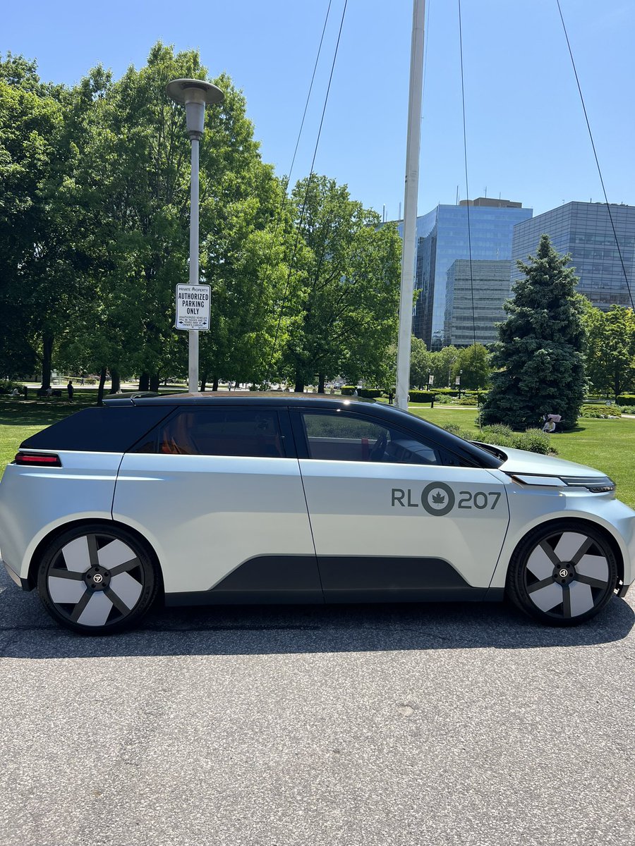 #ProjectArrow is at Queen’s Park today!

@APMACanada Project Arrow is the first all-Canadian, #zeroemission concept vehicle designed and built right here in #Ontario.
 
Ontario innovation at its finest 🚙⚡️!
