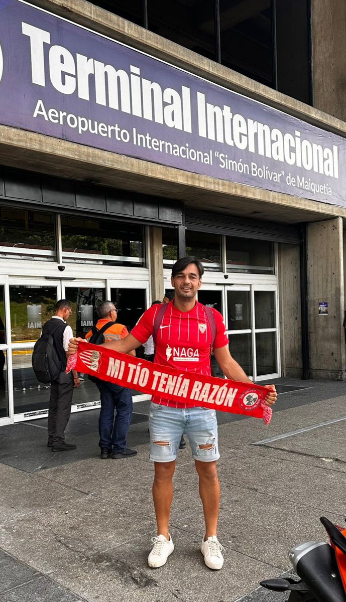 PSMitioteniarzn's tweet photo. Caracas 🇻🇪 Estambul 🇹🇷 Viena 🇦🇹   Road to Budapest 🇭🇺

17 horas de viaje 🛫🛩🛬

 Volver a ser Campeón es lo que más quiere Migue. https://t.co/ZVas4k3ahn