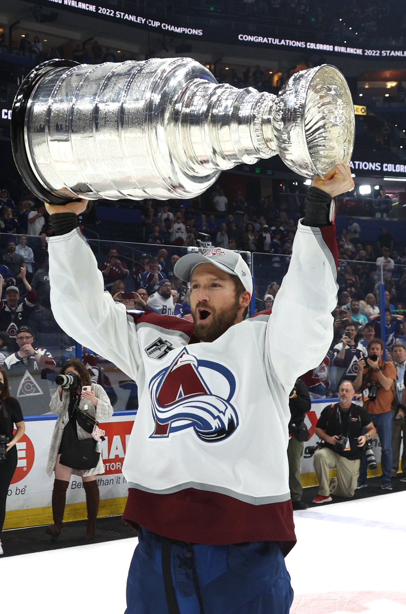 CaseyCheatum's tweet photo. While not yet official, it sounds like Darren Helm is retiring…

He’ll always be a Red Wing in the eyes of many, but Avs fans will remember him as the guy who put the dagger through the heart of this core’s biggest demon. 

Forever a 2022 Stanley Cup Champion. #GoAvsGo https://t.co/kvOQTYxQTF